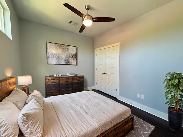 $2,250 | 6201 Felix Avenue, Unit A, Austin, TX 78741