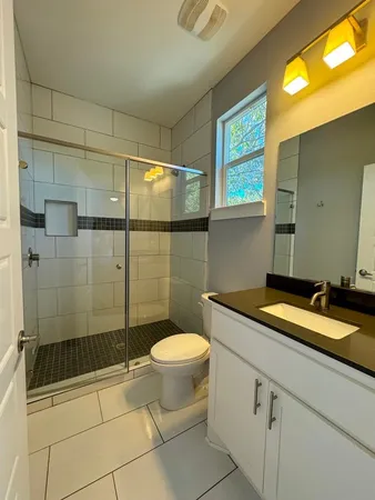 $2,250 | 6201 Felix Avenue, Unit A, Austin, TX 78741