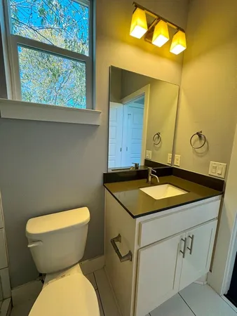 $2,250 | 6201 Felix Avenue, Unit A, Austin, TX 78741