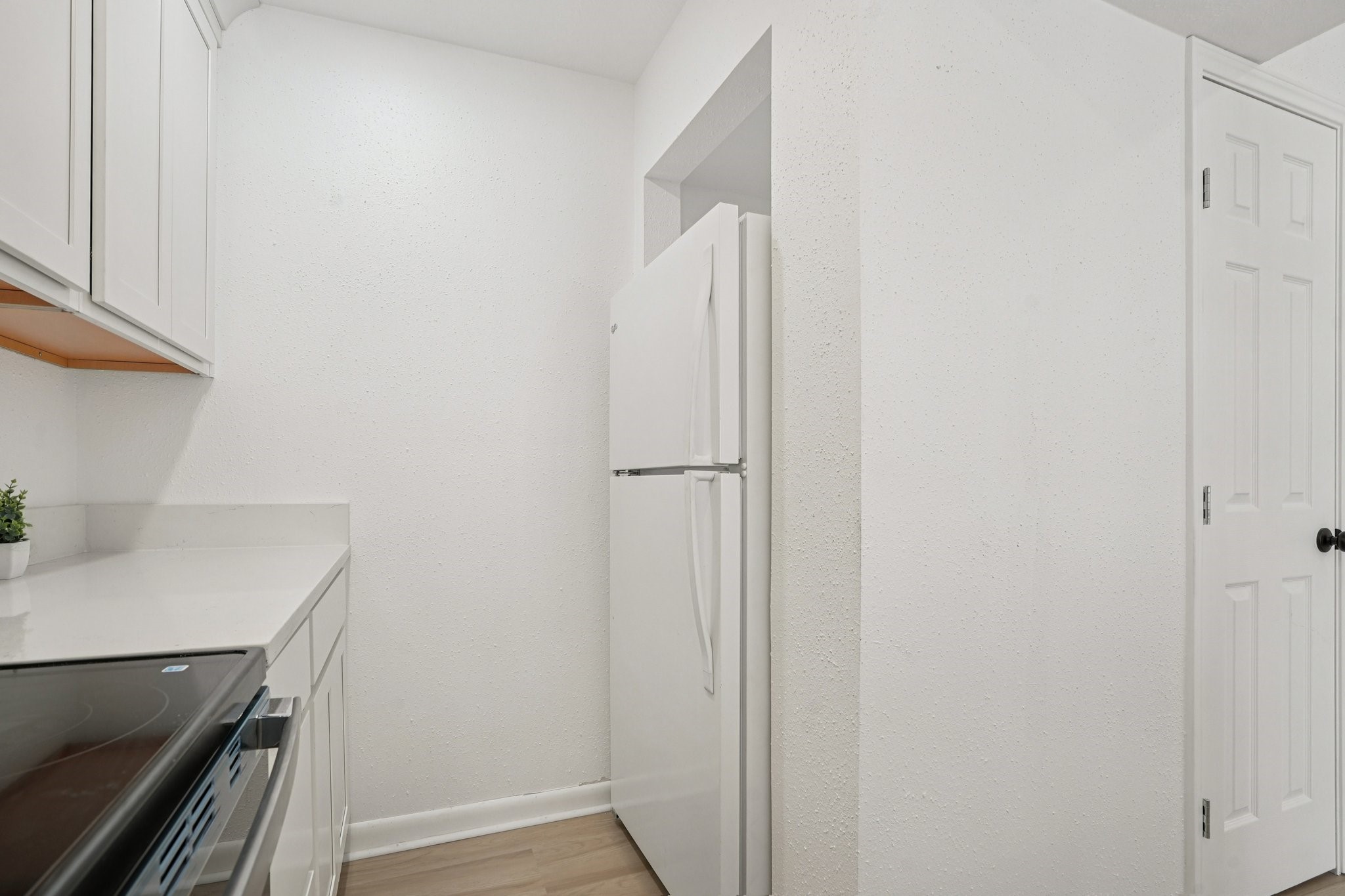 2800 Jeanetta Street, Unit 203 Houston, TX 77063 - Photo 11 of 28 a room with storage and utility