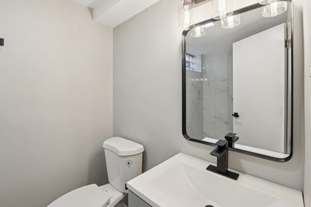 $264,900 | 18036 Oakley Avenue, Lansing, IL 60438