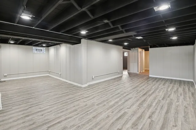 $264,900 | 18036 Oakley Avenue, Lansing, IL 60438