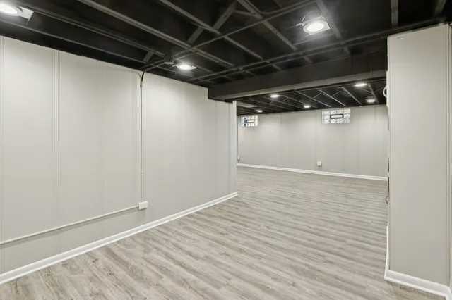 $264,900 | 18036 Oakley Avenue, Lansing, IL 60438