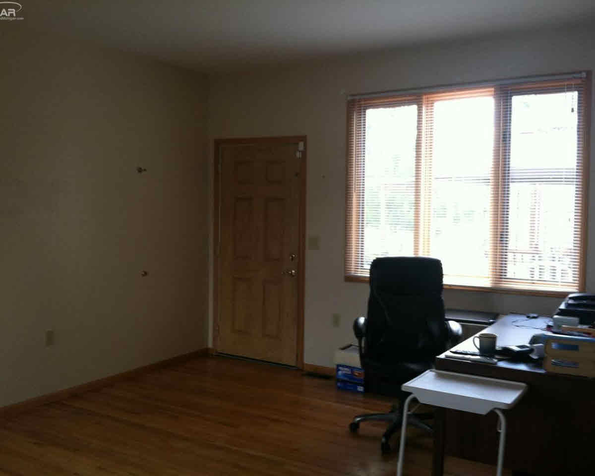 3418 Luce Road Flushing, MI 48433 - Photo 15 of 19 20453339-14.JPG
