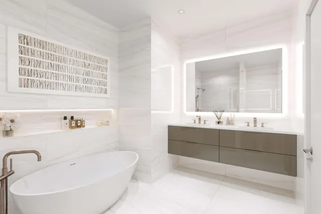 $2,099,000 | 318 Southeast 5th Avenue, Unit D208, Delray Beach, FL 33483