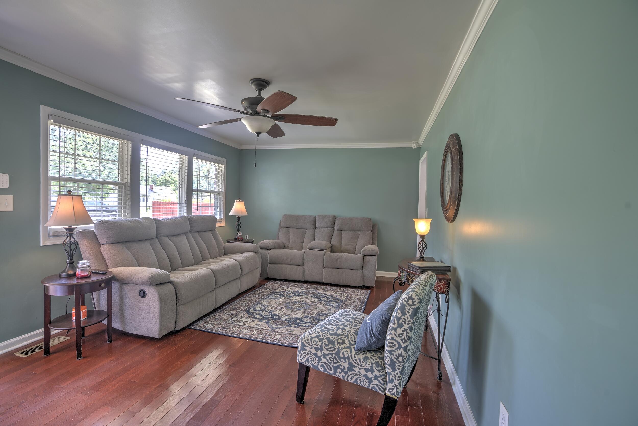 1826 Sunset Belt Rockingham, NC 28379 - Photo 4 of 36 DSC09768_69_70