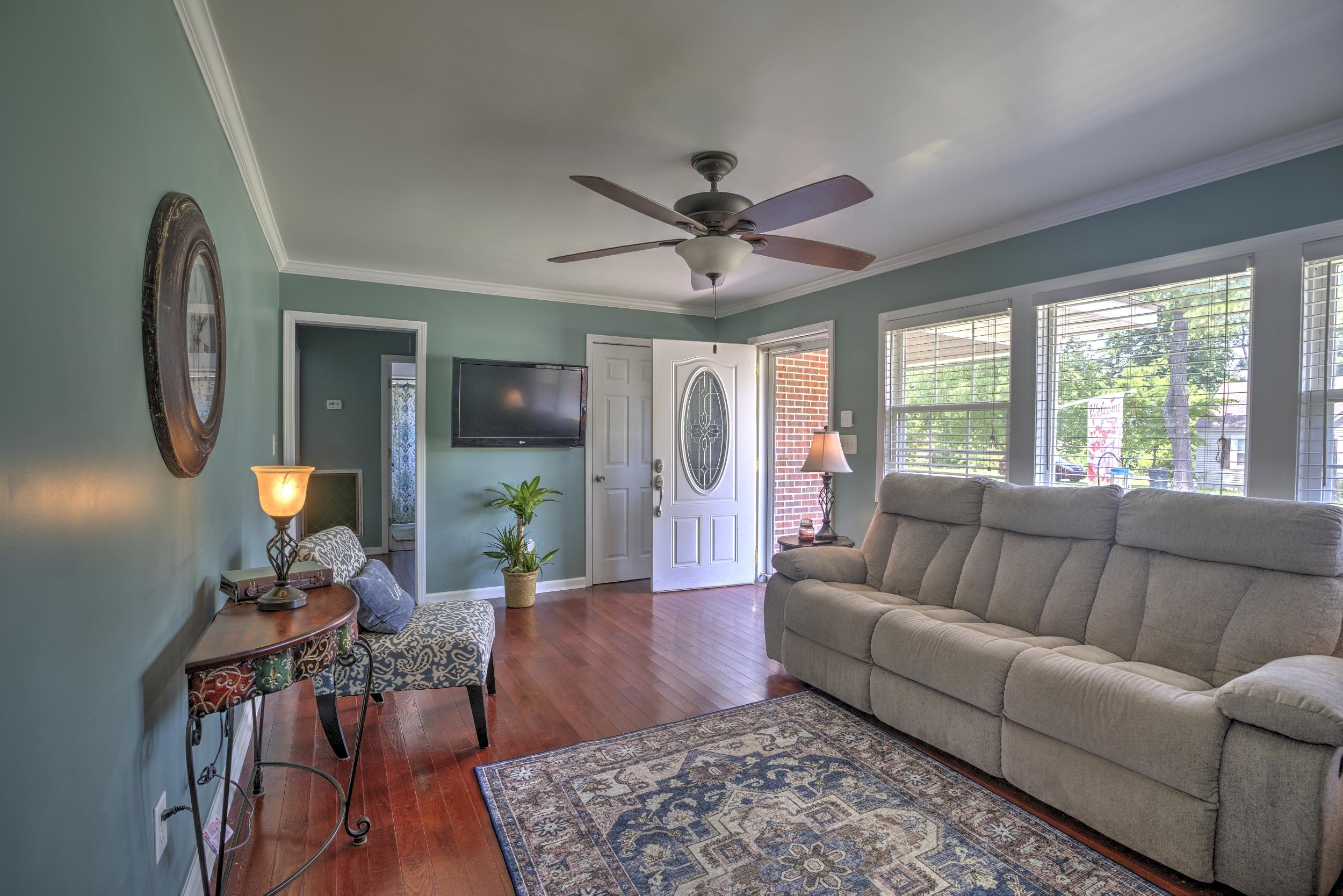1826 Sunset Belt Rockingham, NC 28379 - Photo 5 of 36 DSC09774_5_6