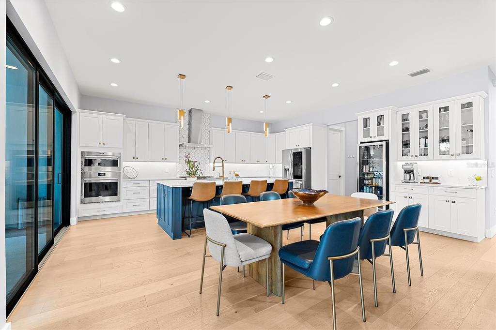 2707 North Ridgewood Avenue Tampa, FL 33602 - Photo 12 of 86