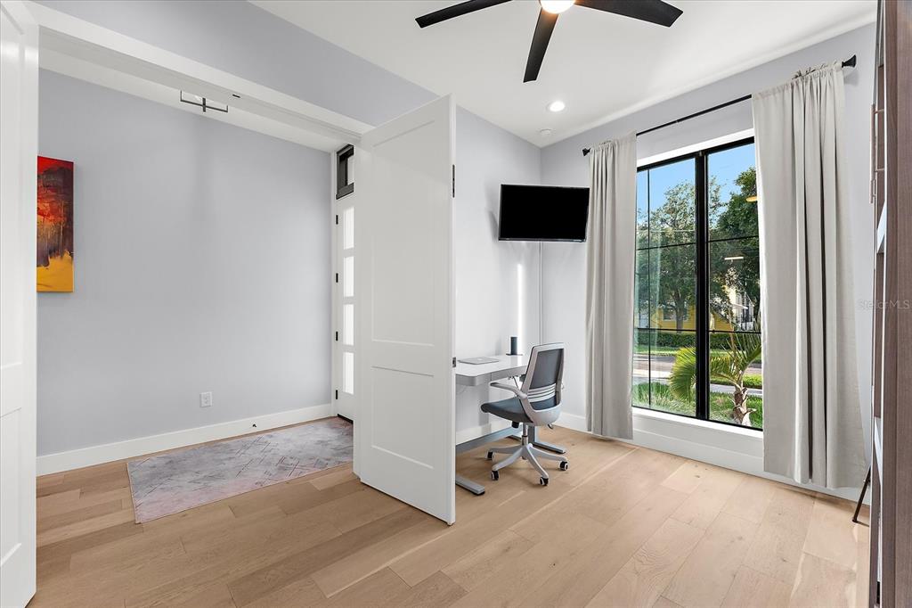 2707 North Ridgewood Avenue Tampa, FL 33602 - Photo 26 of 86