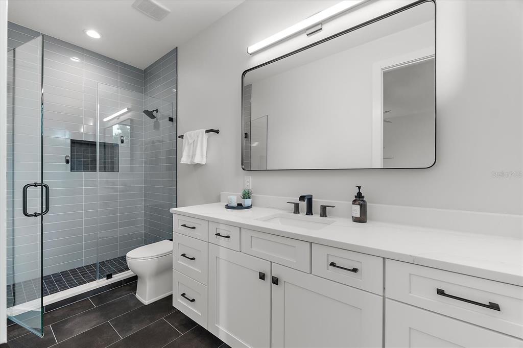 2707 North Ridgewood Avenue Tampa, FL 33602 - Photo 46 of 86