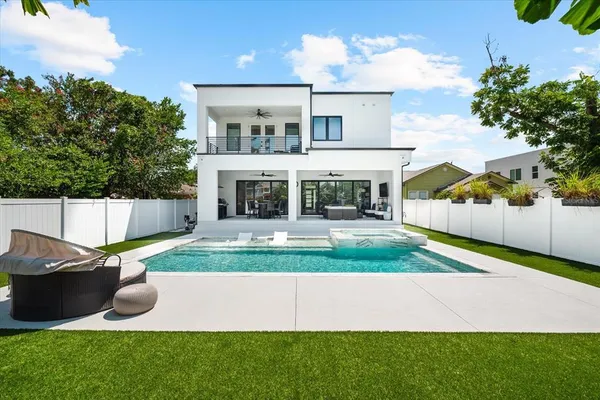 $1,749,990 | 2707 North Ridgewood Avenue, Tampa, FL 33602