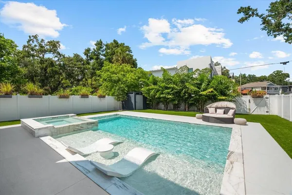 $1,749,990 | 2707 North Ridgewood Avenue, Tampa, FL 33602