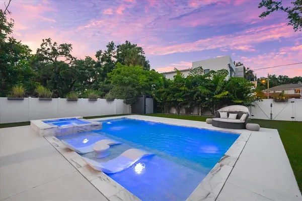 $1,749,990 | 2707 North Ridgewood Avenue, Tampa, FL 33602