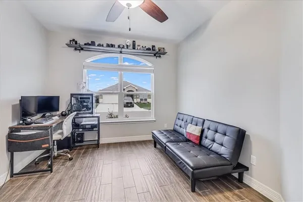 $2,950 | 3833 Pennine Way, Corpus Christi, TX 78414