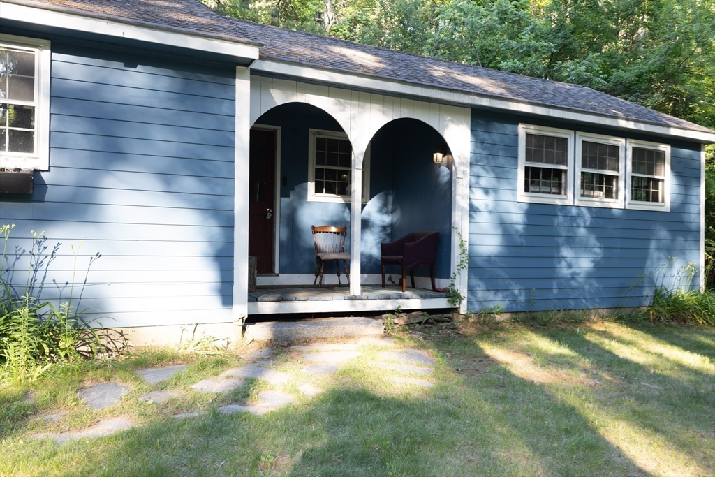 203 Wallace Hill Road Townsend, MA 01469 - Photo 5 of 17