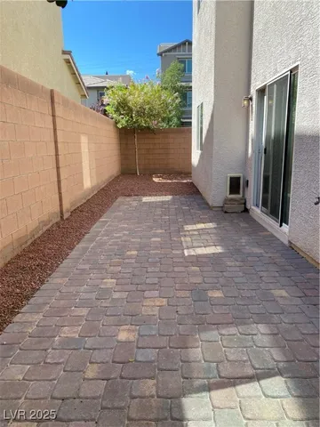 $2,216 | 10817 Wrigley Field Avenue, Las Vegas, NV 89166