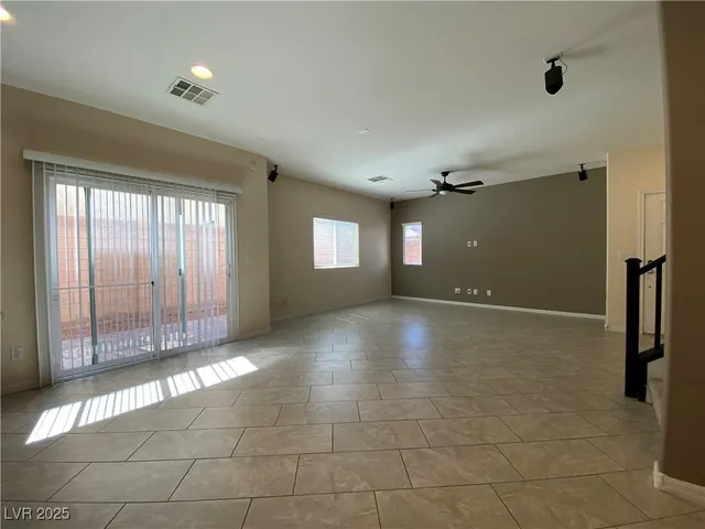 $2,216 | 10817 Wrigley Field Avenue, Las Vegas, NV 89166