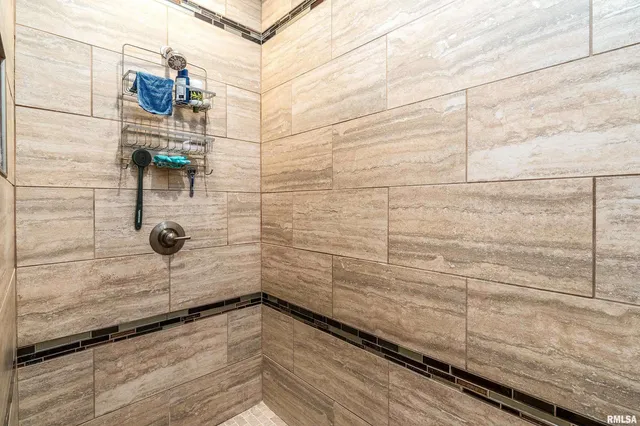 $374,900 | 103 Excalibur Drive, Carterville, IL 62918