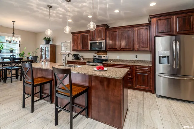 $374,900 | 103 Excalibur Drive, Carterville, IL 62918