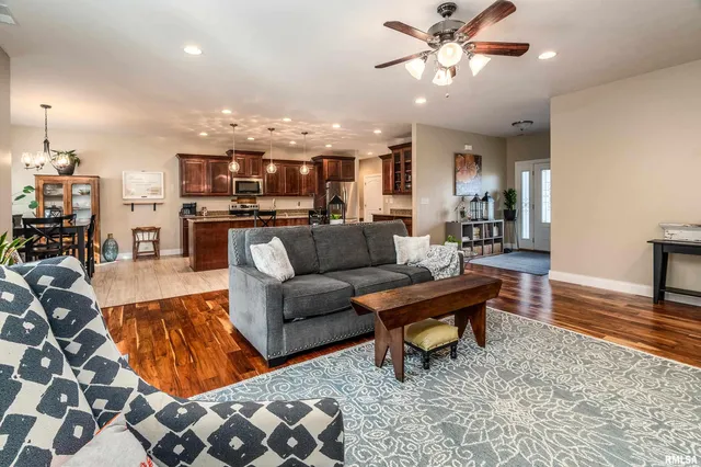 $374,900 | 103 Excalibur Drive, Carterville, IL 62918