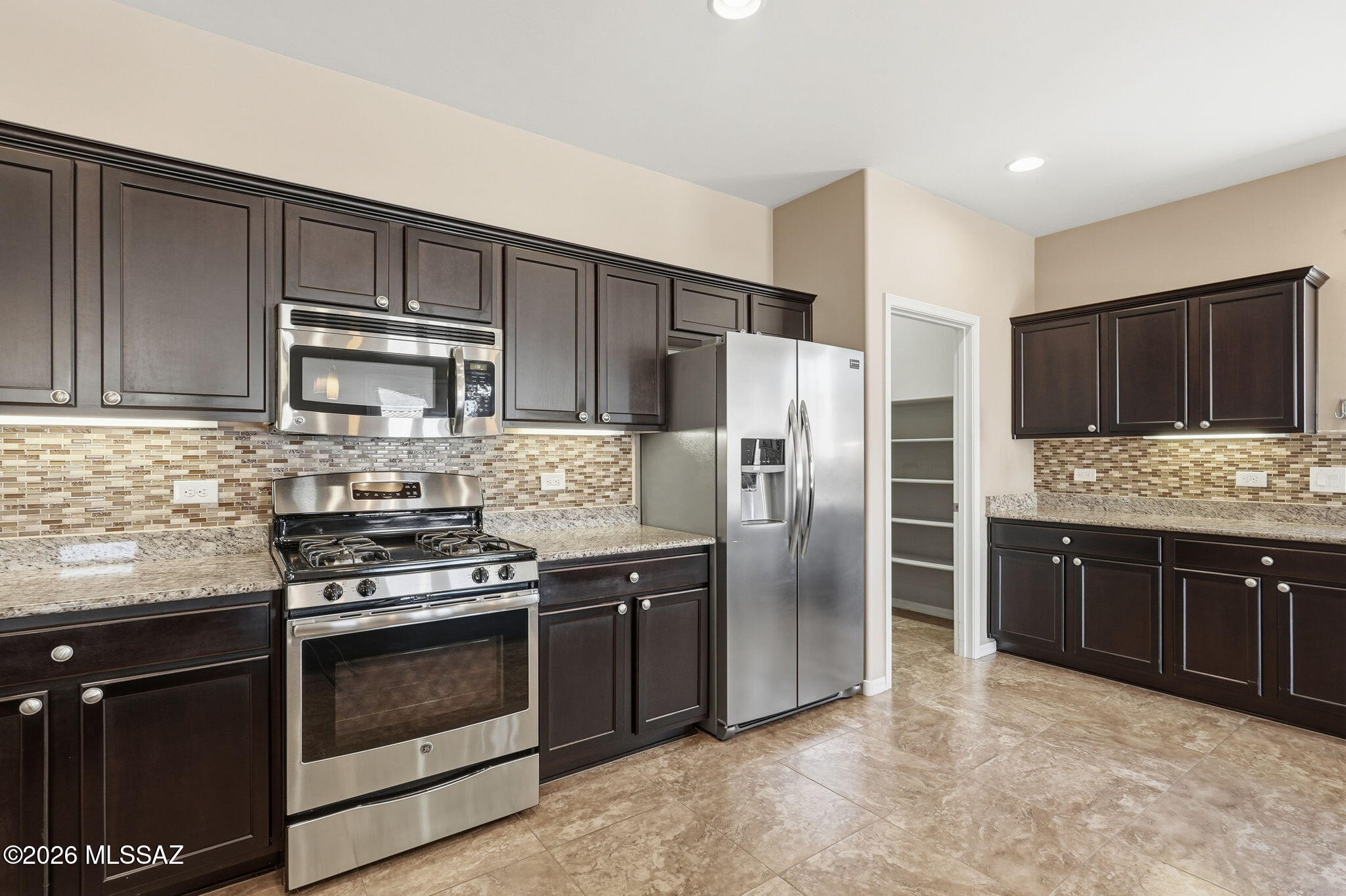 39054 South Running Roses Lane Tucson, AZ 85739 - Photo 21 of 44