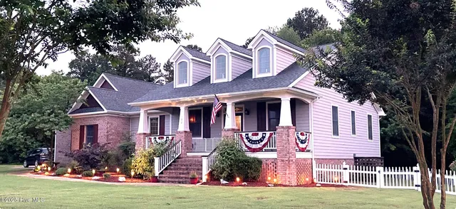 $499,900 | 102 Snow Creek Court, Hertford, NC 27944