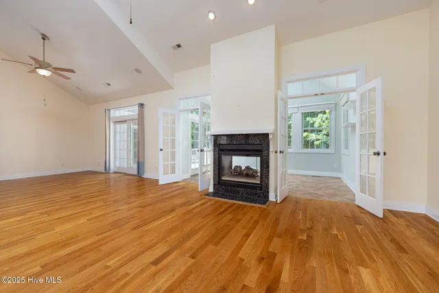 $499,900 | 102 Snow Creek Court, Hertford, NC 27944