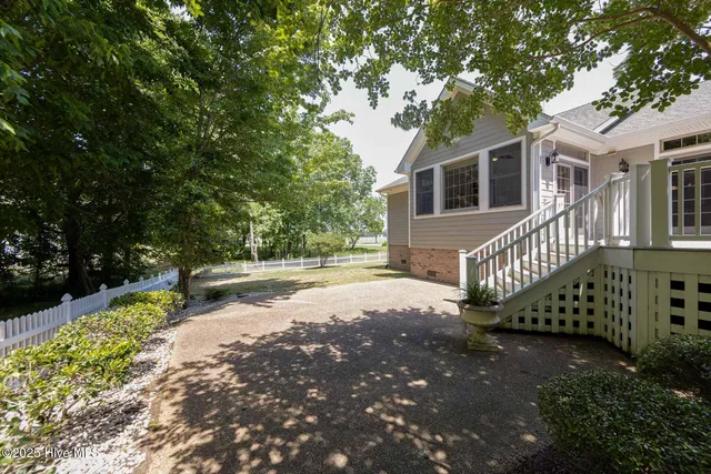 $499,900 | 102 Snow Creek Court, Hertford, NC 27944