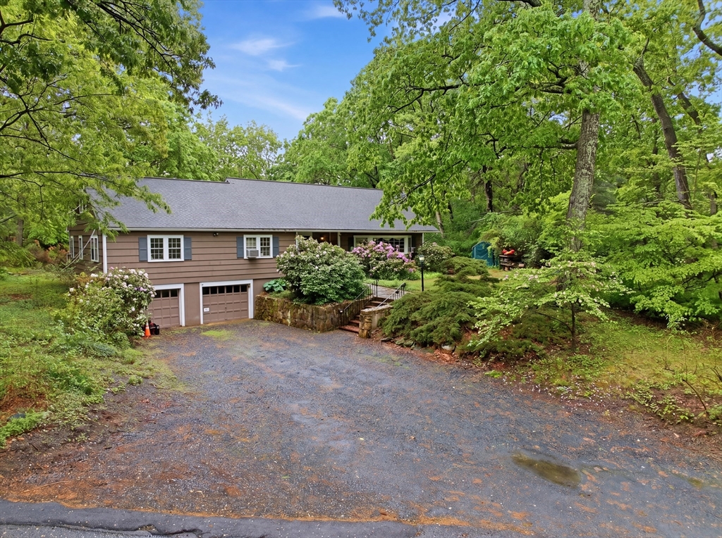 95 Woodridge Road Wayland, MA 01778 - Photo 37 of 38 Gallery Image 37