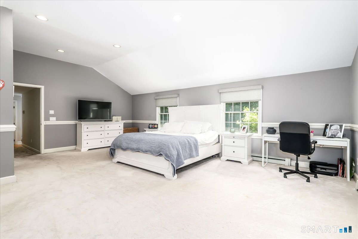 311 Mountain Road Wilton, CT 06897 - Photo 30 of 40