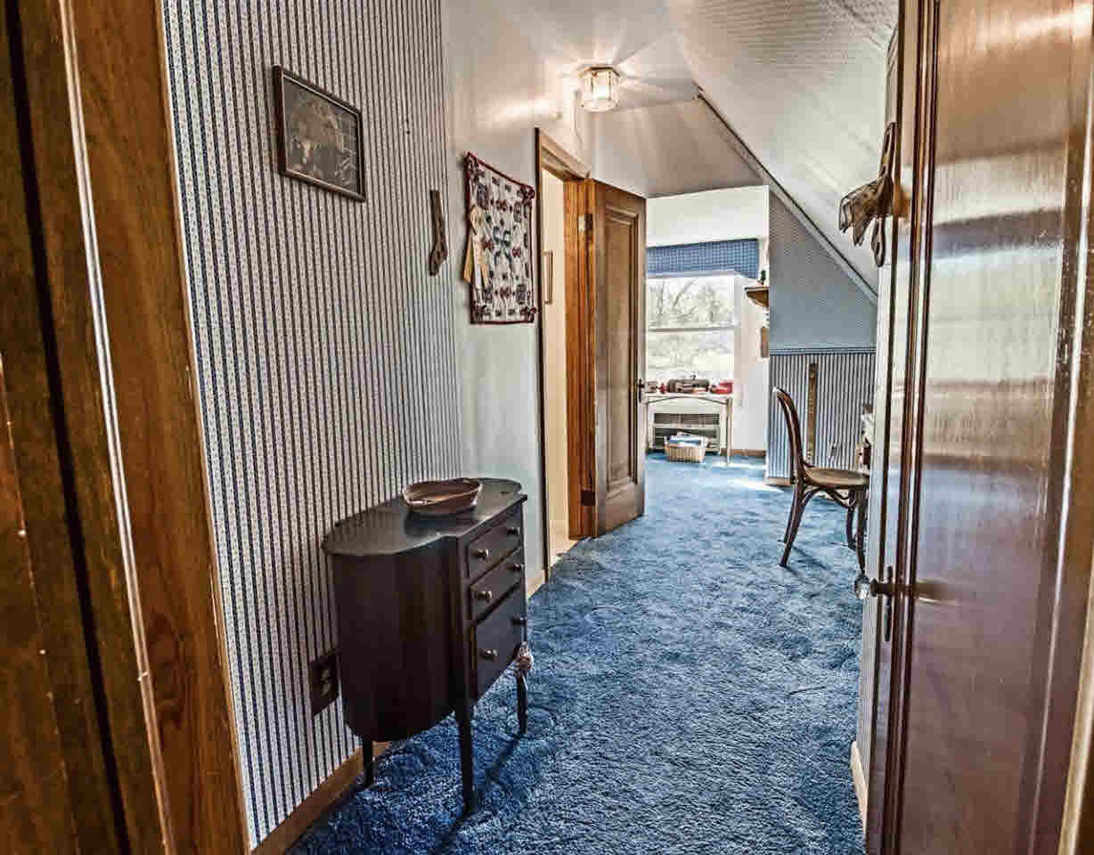 414 Riverside Drive Linden, MI 48451 - Photo 21 of 40 21291023-20.JPG