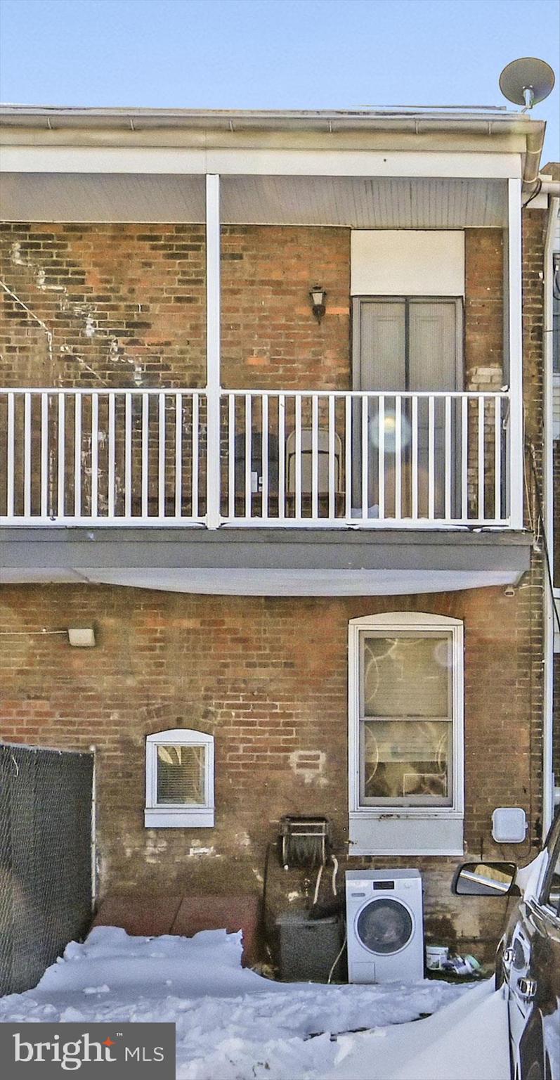 321 East Poplar Street York, PA 17403 - Photo 29 of 32 Exterior Back