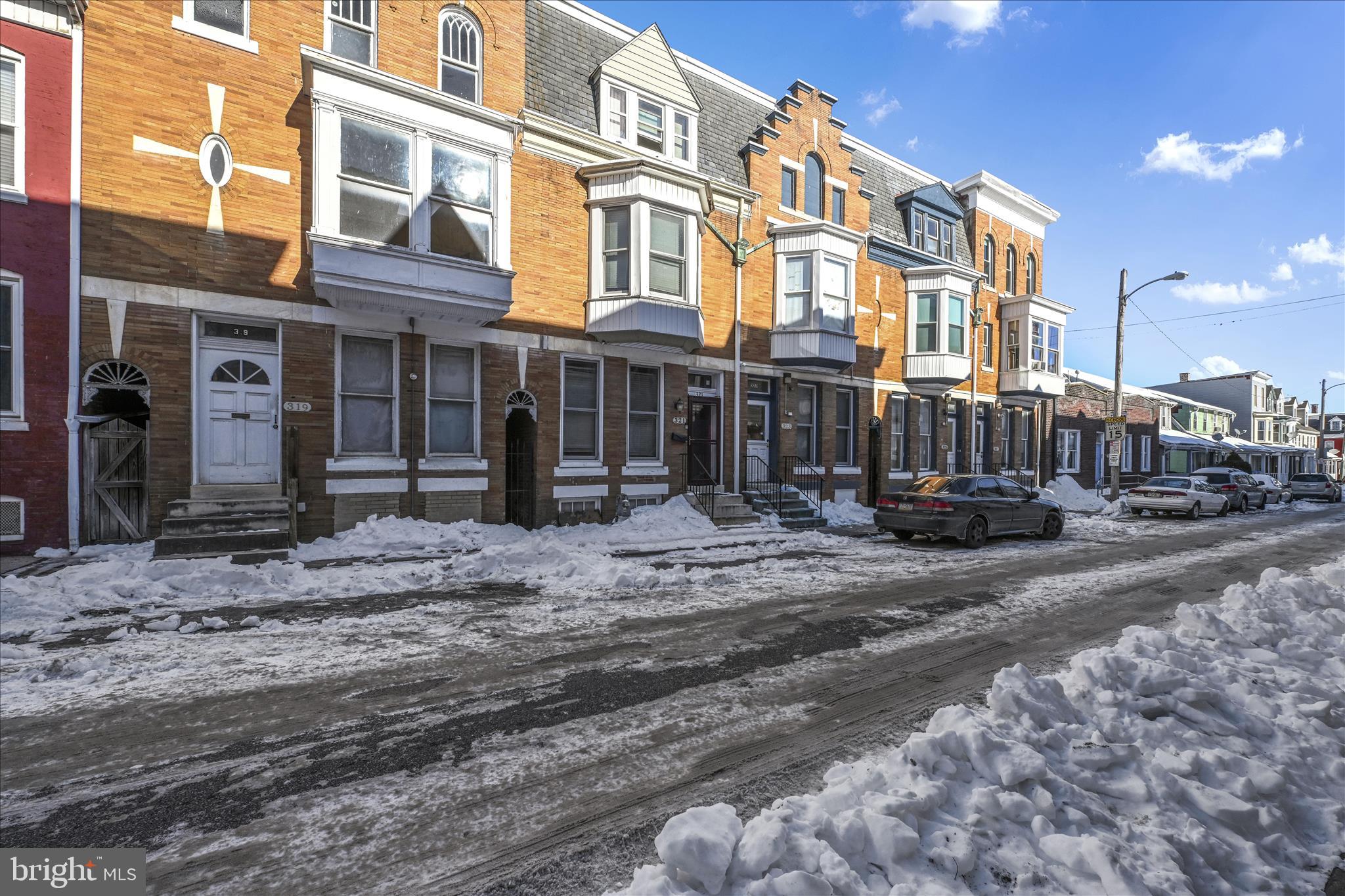 321 East Poplar Street York, PA 17403 - Photo 4 of 32 Exterior Front