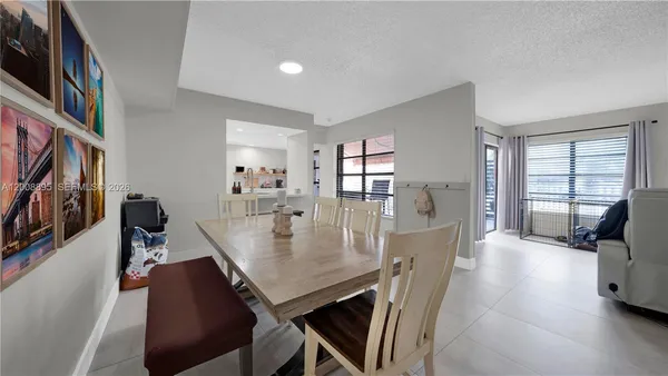 $405,000 | 8186 Northwest 98th Lane, Unit 123, Hialeah Gardens, FL 33016
