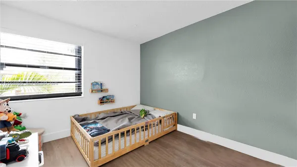$405,000 | 8186 Northwest 98th Lane, Unit 123, Hialeah Gardens, FL 33016