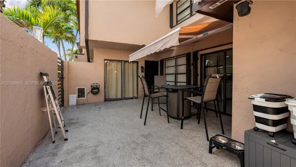 $405,000 | 8186 Northwest 98th Lane, Unit 123, Hialeah Gardens, FL 33016