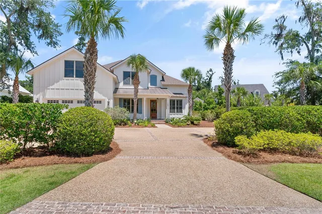 $1,699,000 | 107 Yacht Club Drive, St. Simons Island, GA 31522