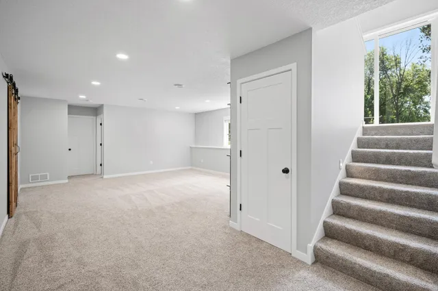 $499,900 | 1752 209th Avenue Northeast, East Bethel, MN 55011