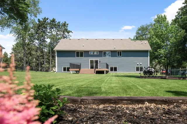 $499,900 | 1752 209th Avenue Northeast, East Bethel, MN 55011