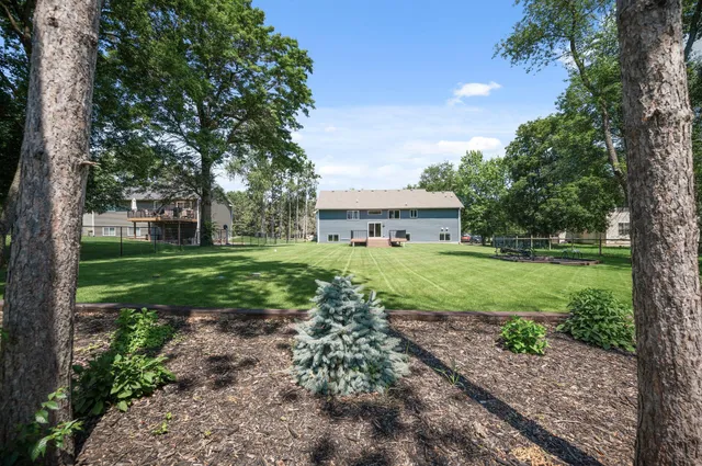 $499,900 | 1752 209th Avenue Northeast, East Bethel, MN 55011