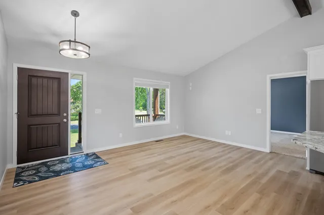 $499,900 | 1752 209th Avenue Northeast, East Bethel, MN 55011