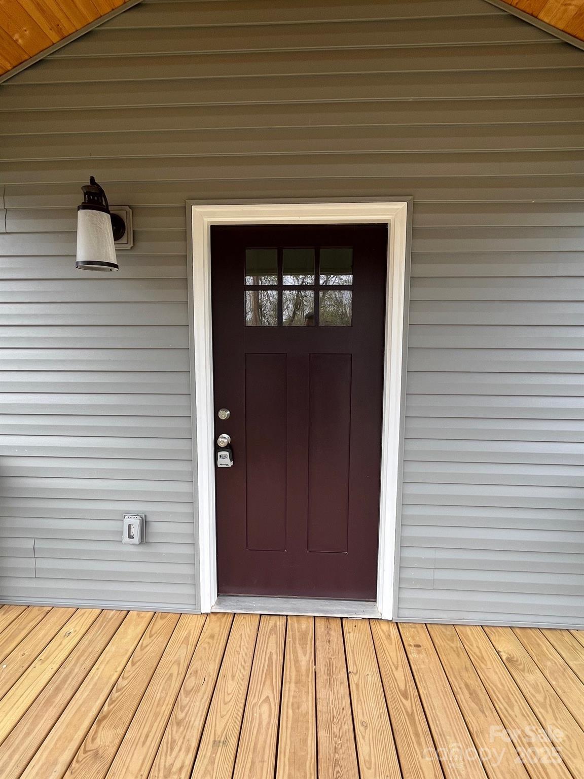 353 Morehead Road Marion, NC 28752 - Photo 5 of 41 Gallery Image 5