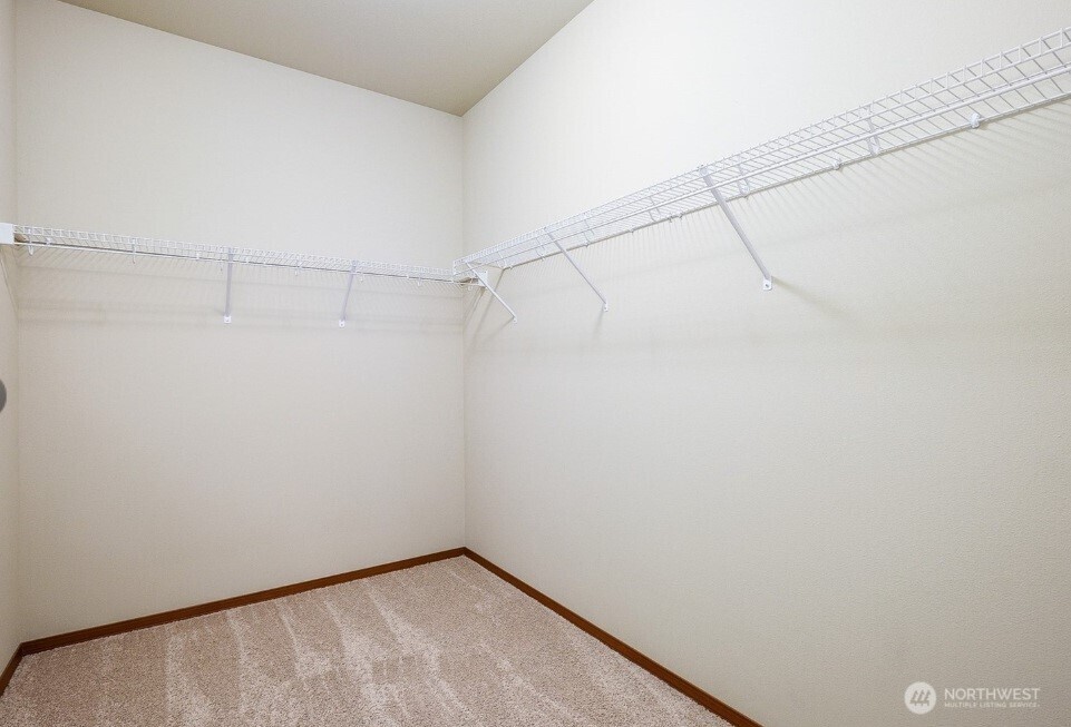 2425 Schley Boulevard Bremerton, WA 98310 - Photo 21 of 23 a view of a small space
