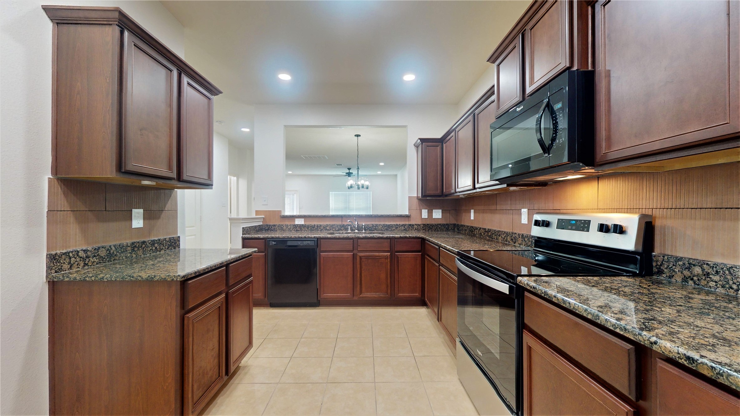 9419 Grand Spark Drive Rosharon, TX 77583 - Photo 14 of 50