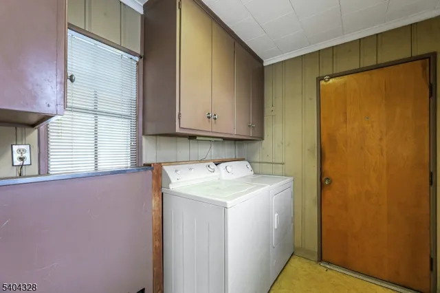 $1,500,000 | 16 North Mountain Avenue, Montclair, NJ 07042