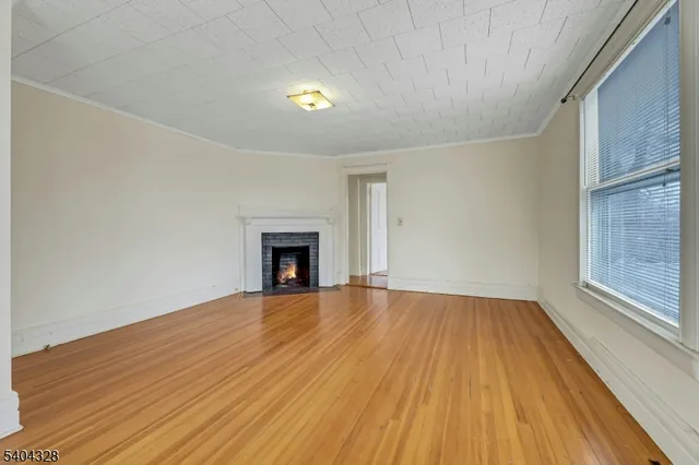 $1,500,000 | 16 North Mountain Avenue, Montclair, NJ 07042