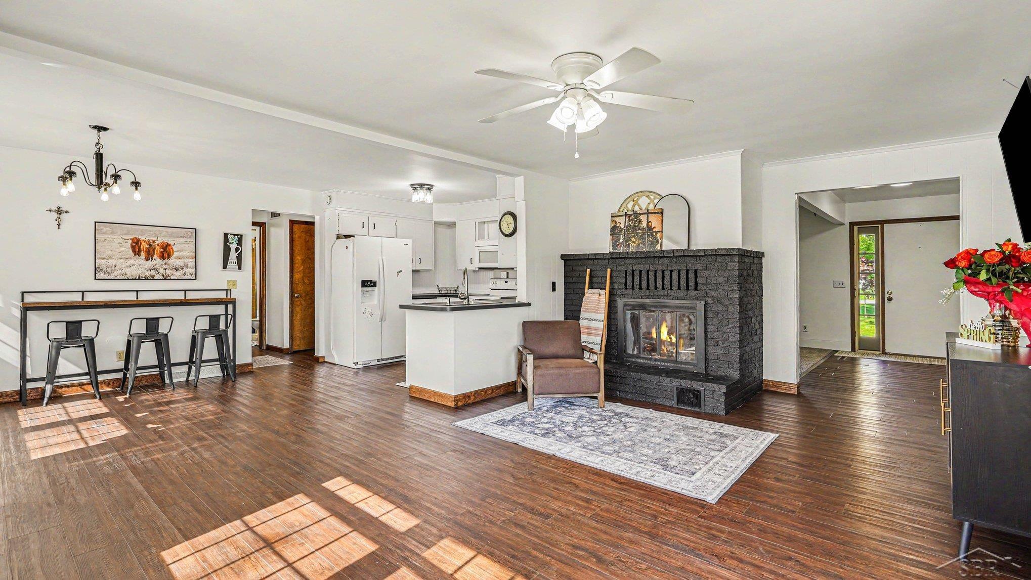 6190 Maple Road Frankenmuth, MI 48734 - Photo 5 of 27