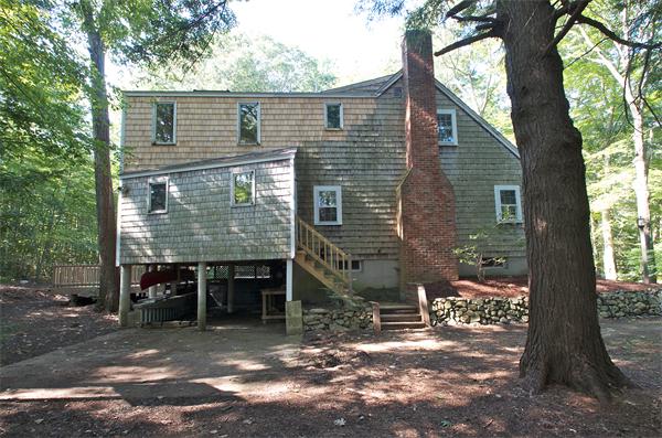 80 Forest Road Salisbury, MA 01952 - Photo 4 of 28