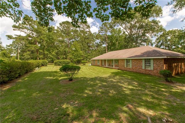 281 Oak Road Bogalusa, LA 70427 - Photo 2 of 48