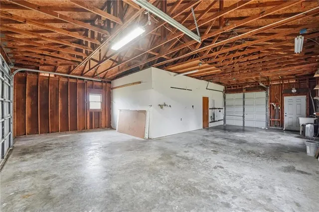 $499,900 | 13512 East 198th Street, Peculiar, MO 64078